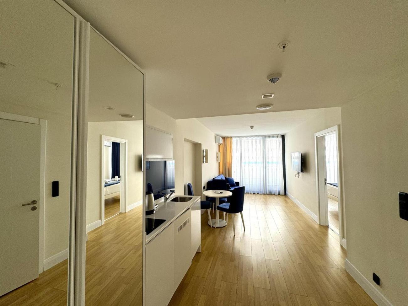 Orbi City Oasis Premium Apartment Batumi Exterior foto