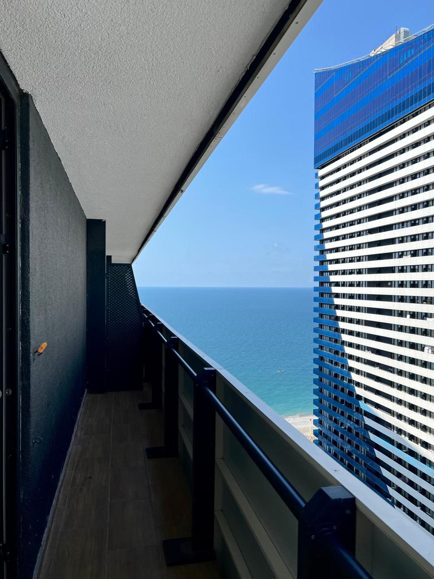 Orbi City Oasis Premium Apartment Batumi Exterior foto